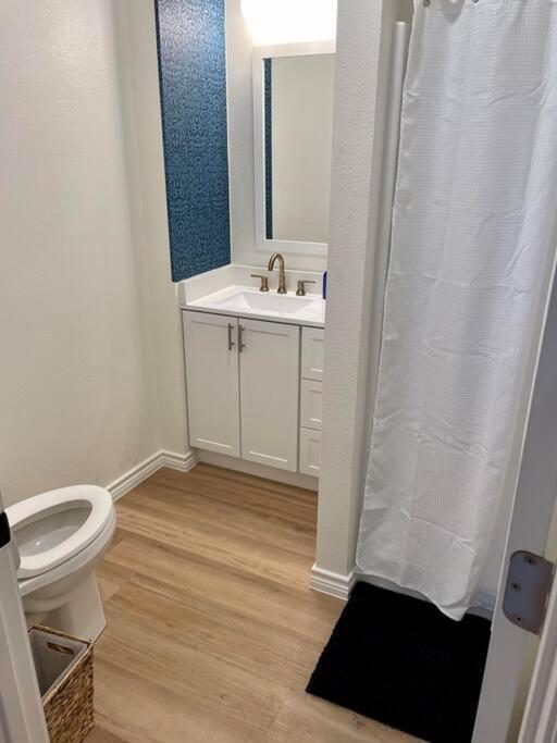 Ranchette Apartment- Beach Access Small Lake View Buchanan Dam Exterior foto