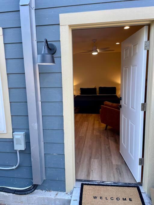 Ranchette Apartment- Beach Access Small Lake View Buchanan Dam Exterior foto
